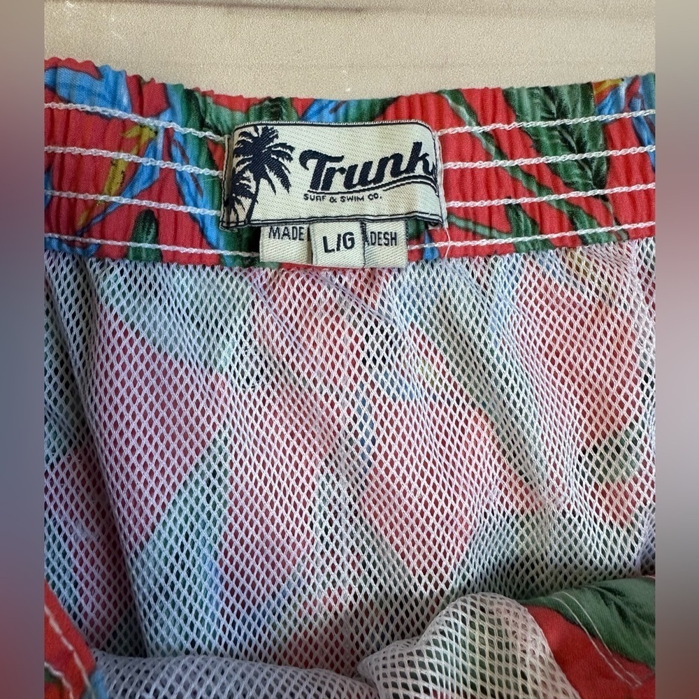 Trunks Surf & Swim Men's Tropical Shorts Bird of Paradise size Large - Picture 4 of 8